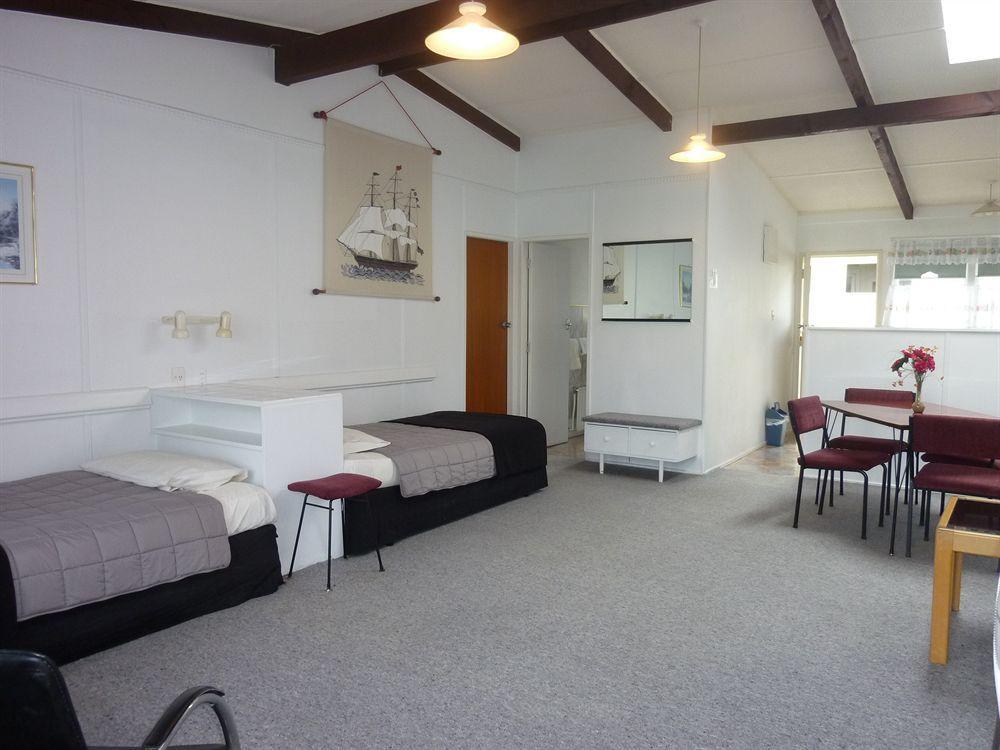 Fernleaf Motel Rotorua Extérieur photo