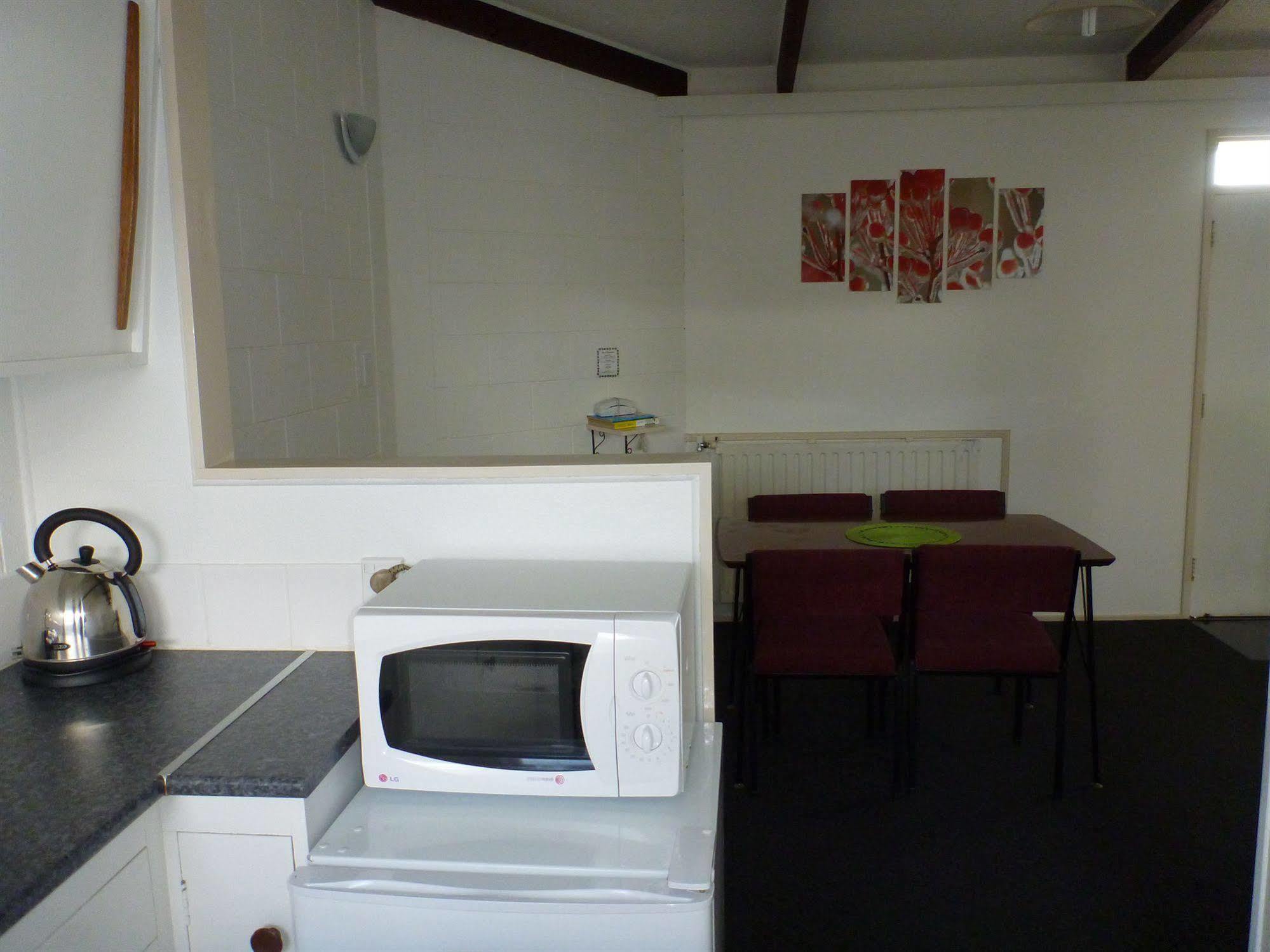 Fernleaf Motel Rotorua Extérieur photo