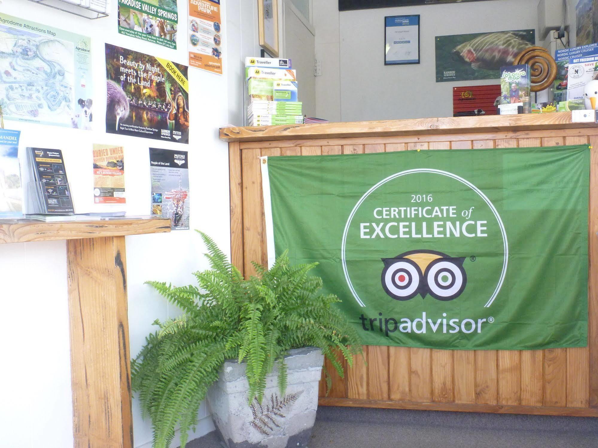 Fernleaf Motel Rotorua Extérieur photo